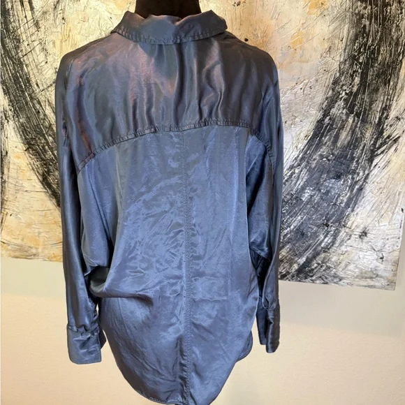 Madewell Satin Shirt in Frosty Blue - Picture 2 of 3